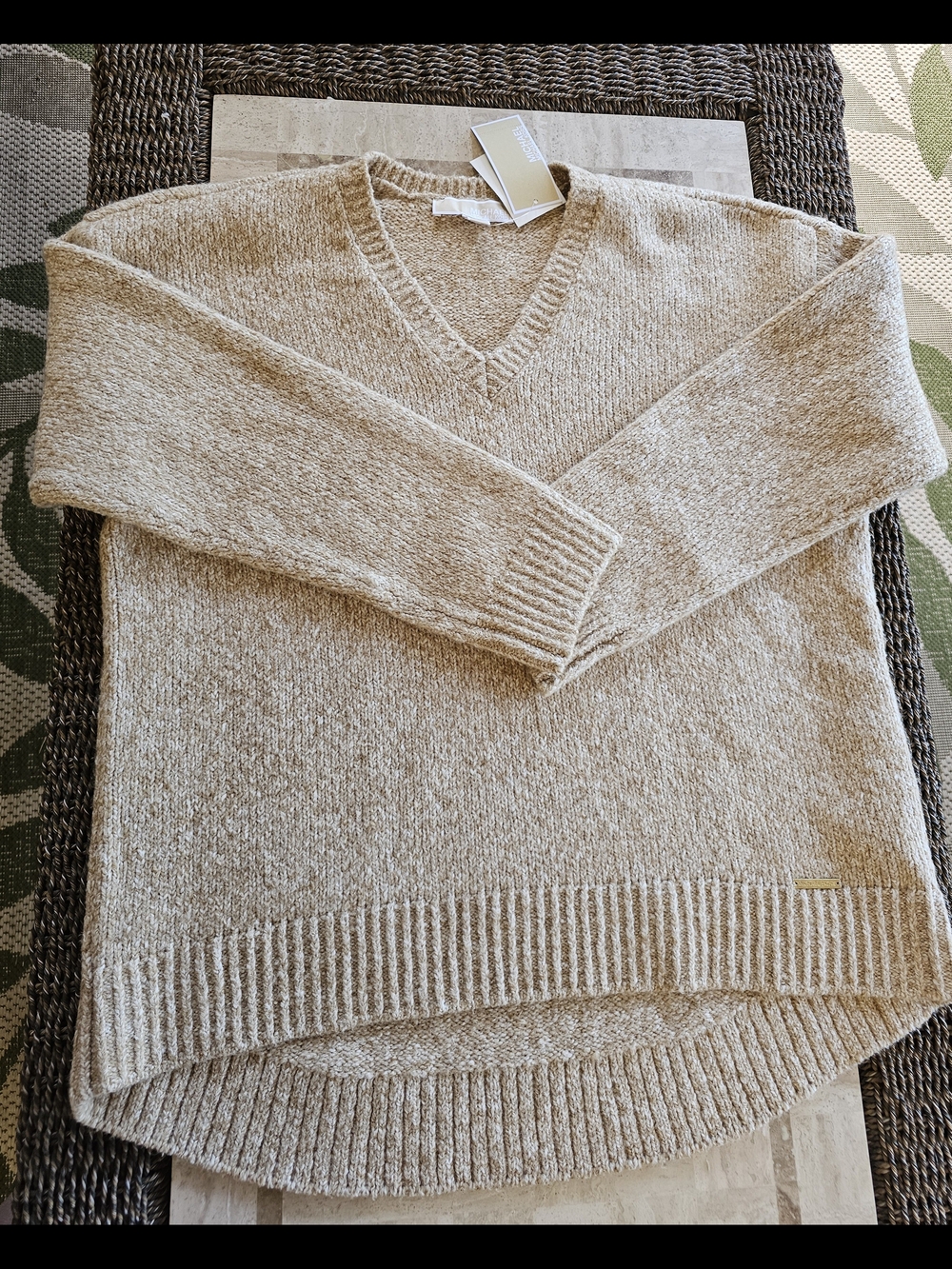 Michael Kors Neutral V-Neck Sweater in Beige Heather
